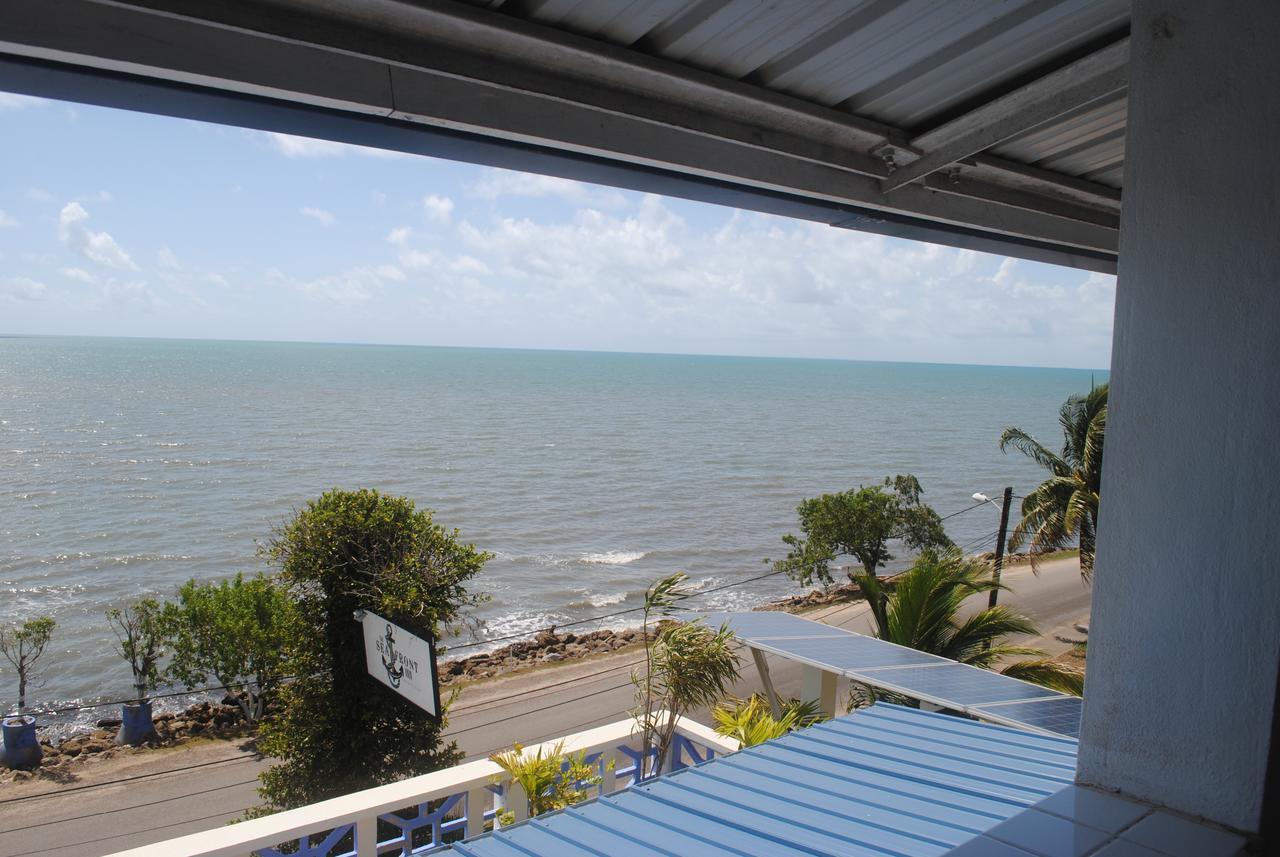 The Sea Front Inn 蓬塔戈尔达 外观 照片