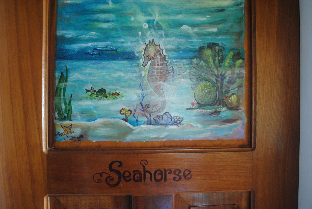 The Sea Front Inn 蓬塔戈尔达 外观 照片